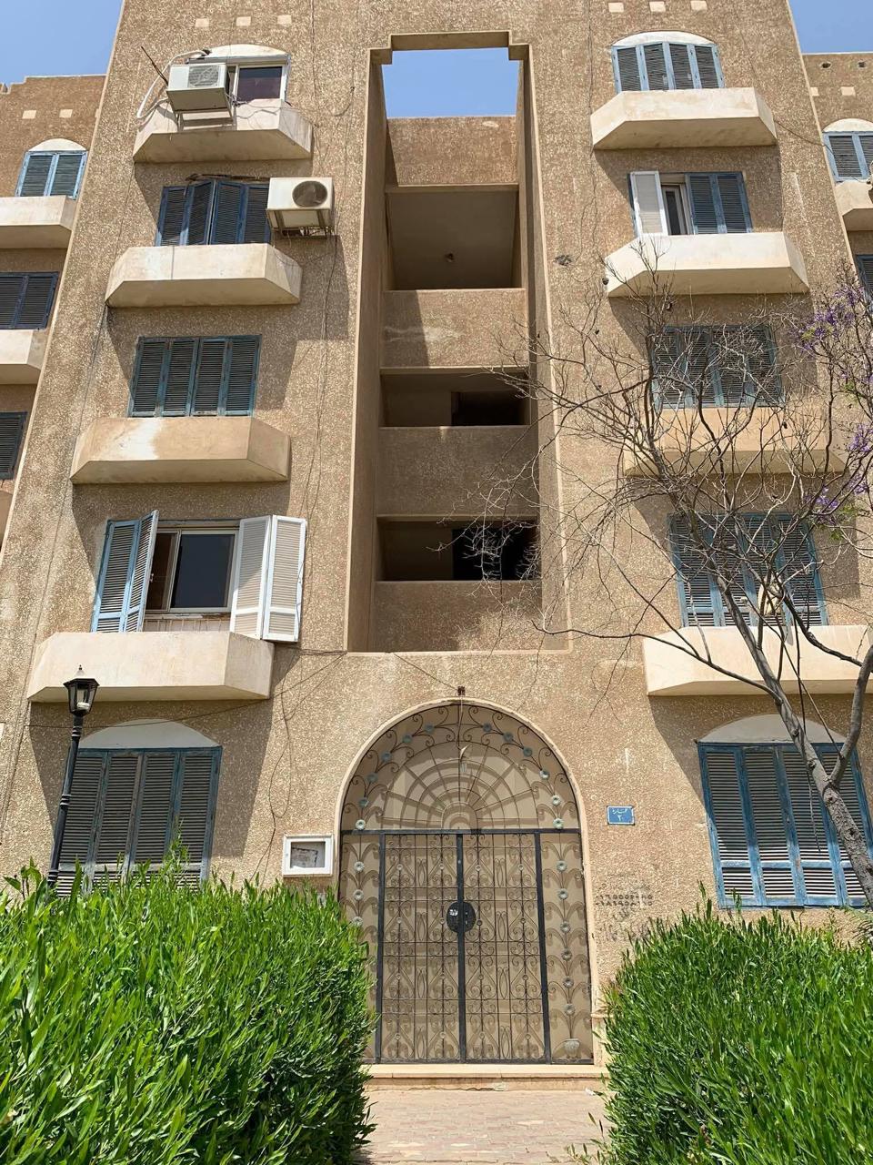 شقة للبيع في الشيخ زايد إسكان الشباب - Image 6