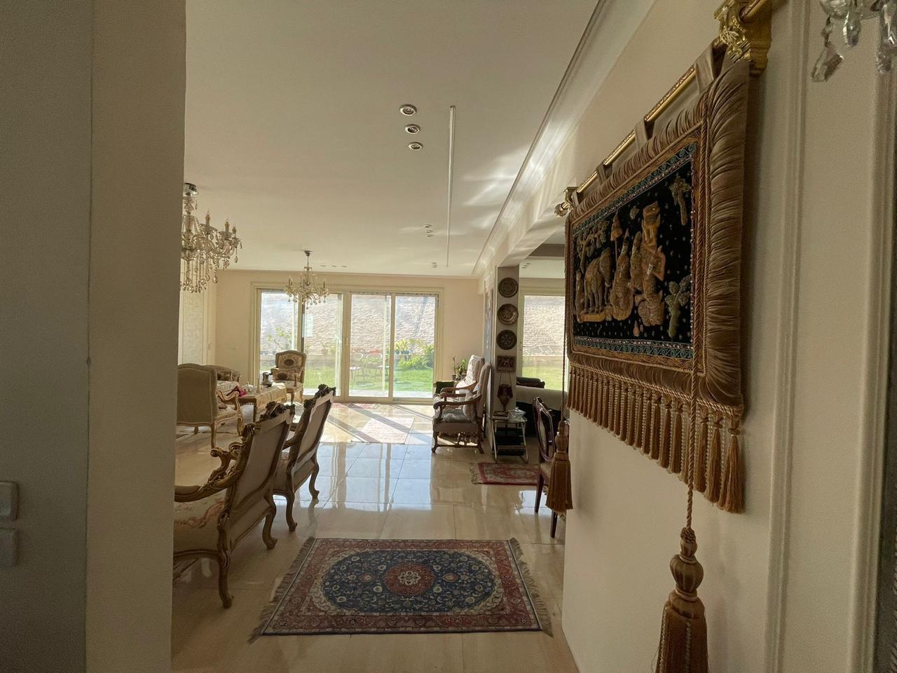 فيلا ستاند ألون للبيع في كمبوند القرنفل هايتس التجمع الخامس - Image 12