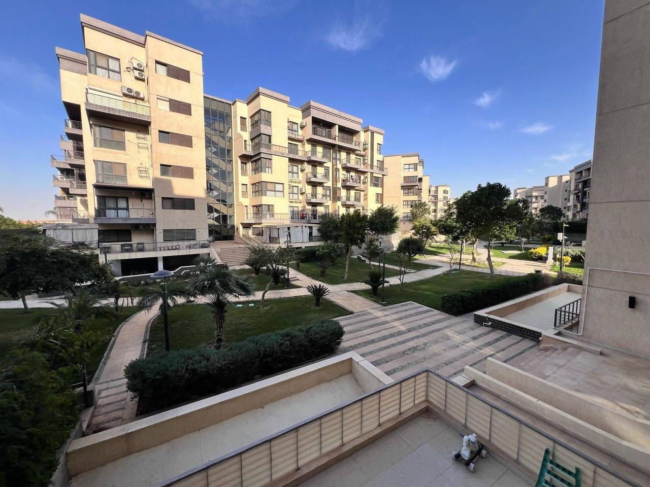 شقة 153م للبيع في مدينتي بالقاهرة الجديدة تشطيب كامل واستلام بعد سنتين - Image 1