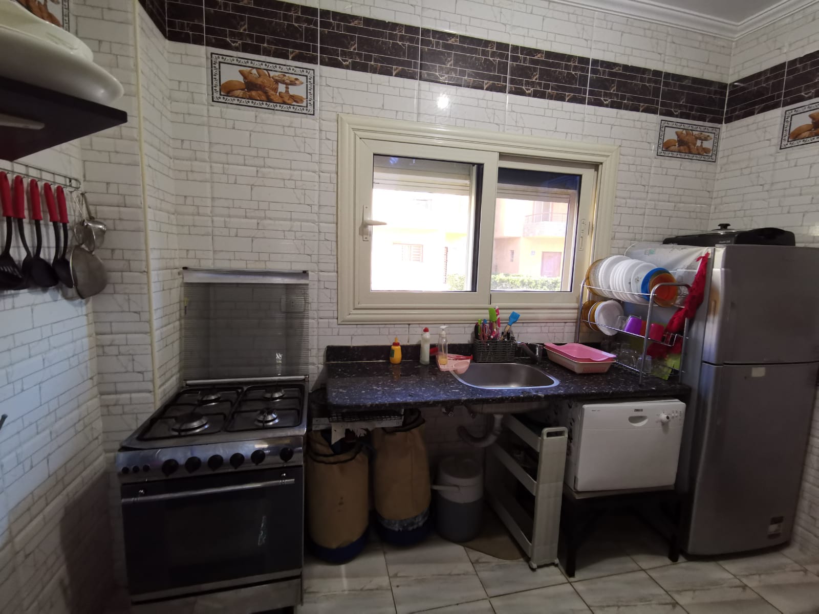 فيلا تاون هاوس مفروشة 200م للبيع في قرية لاجولي مارينا العين السخنة استلام فوري - Image 9