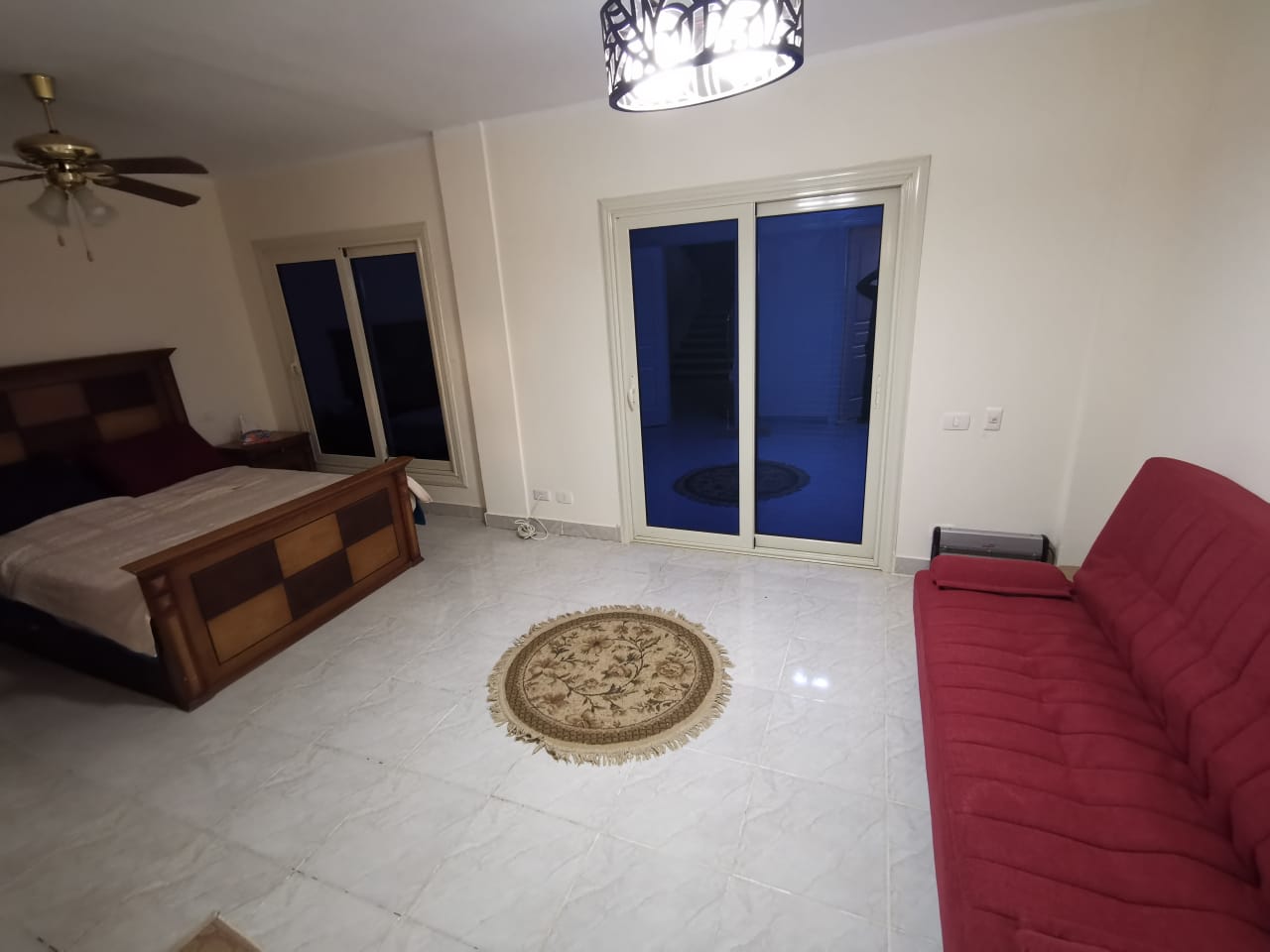 فيلا تاون هاوس مفروشة 200م للبيع في قرية لاجولي مارينا العين السخنة استلام فوري - Image 12