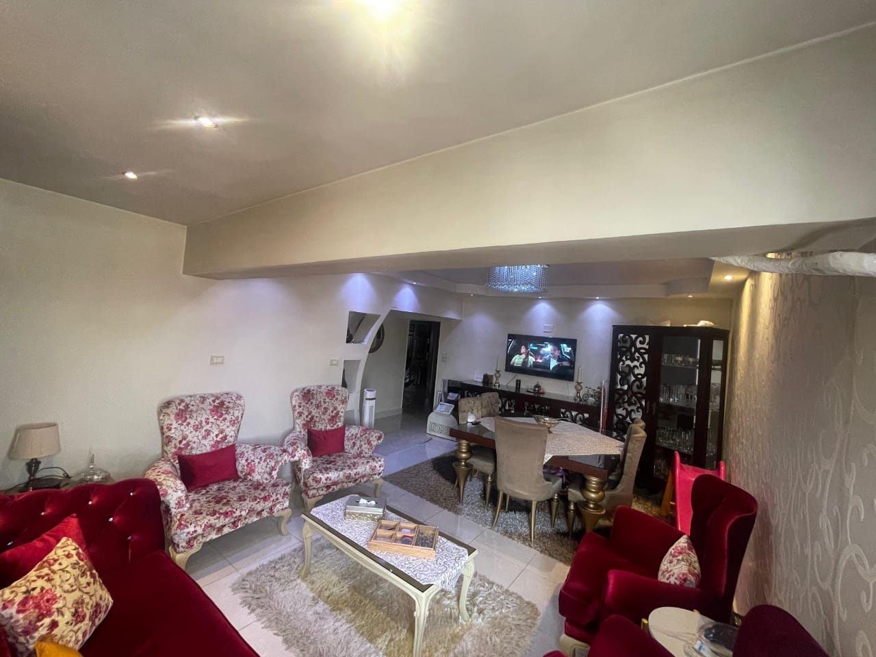 شقة90م للبيع تشطيب كامل في أبراج المعمورة زهراء المعادي - Image 1