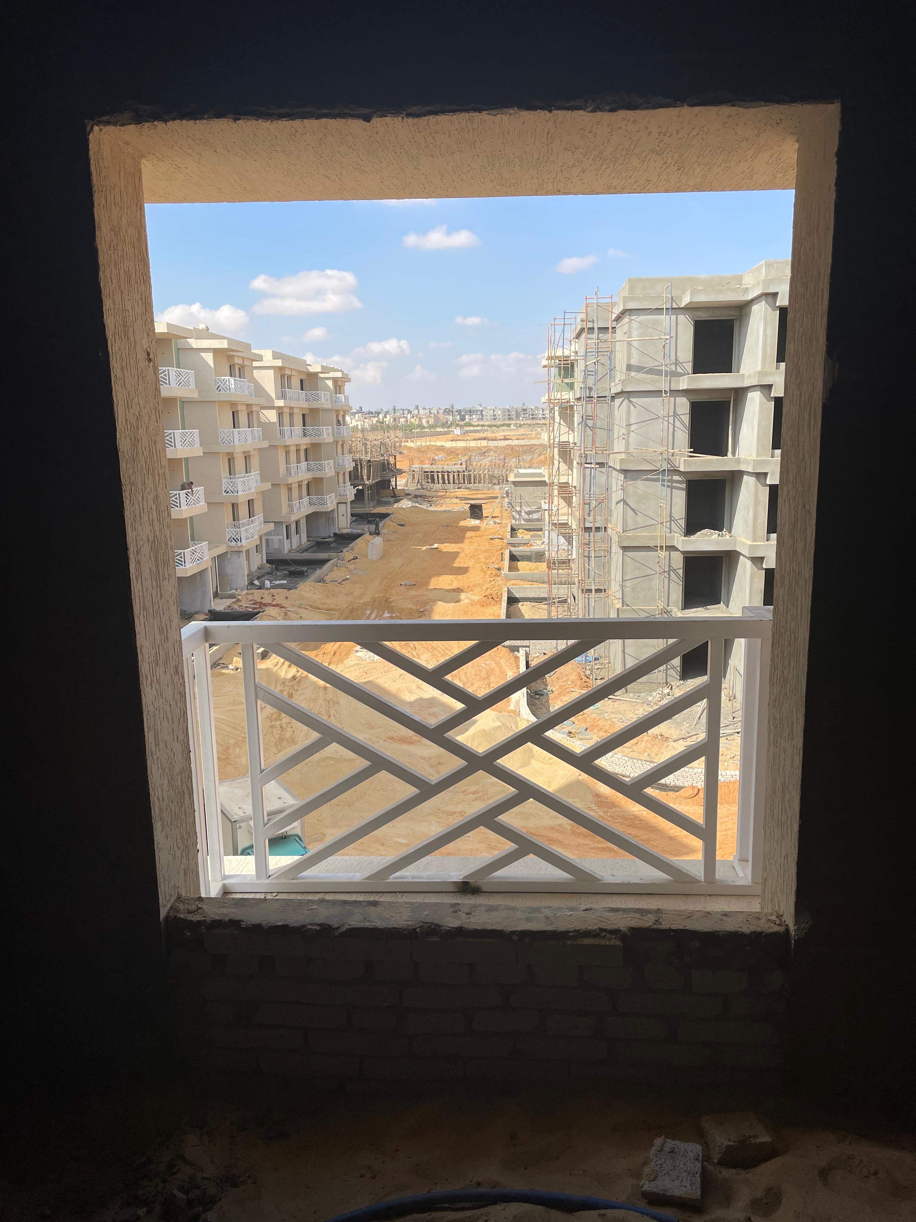 شقة 147م للبيع في كمبوند جرين 6 الشيخ زايد استلام فوري بموقع مميز - Image 13