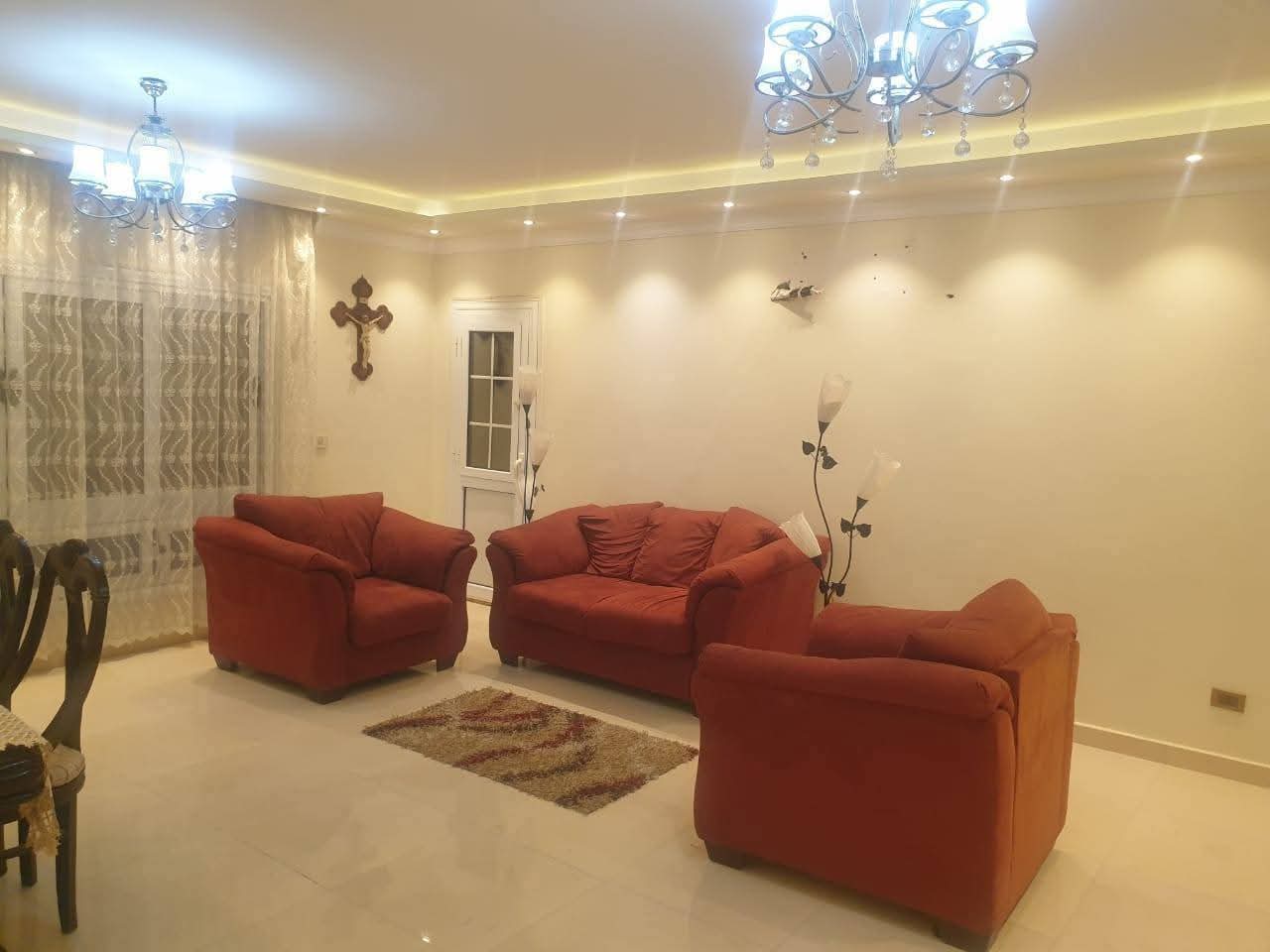 شقة مفروشة ١٤٥م لقطة بتشطيب سوبر لوكس للإيجار بجوار سيتي سنتر ألماظة - Image 8