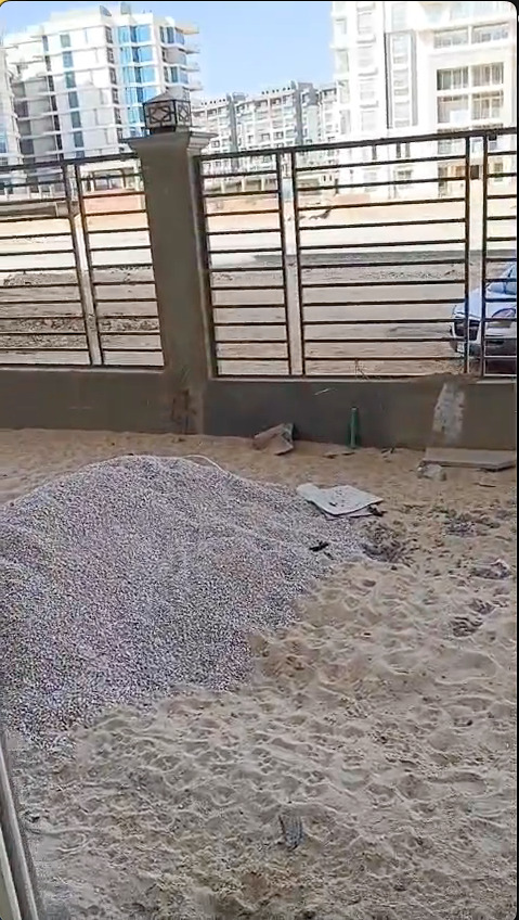 شقة أرضي بحديقة للبيع في كمبوند تاون جيت العاصمة الإدارية الجديدة استلام فوري - Image 8